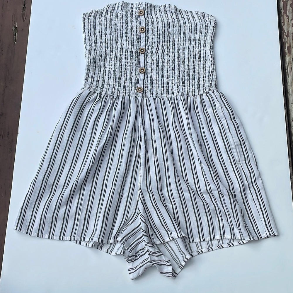 Garage Strapless Romper Shorts Stripped Black & White Size Medium
